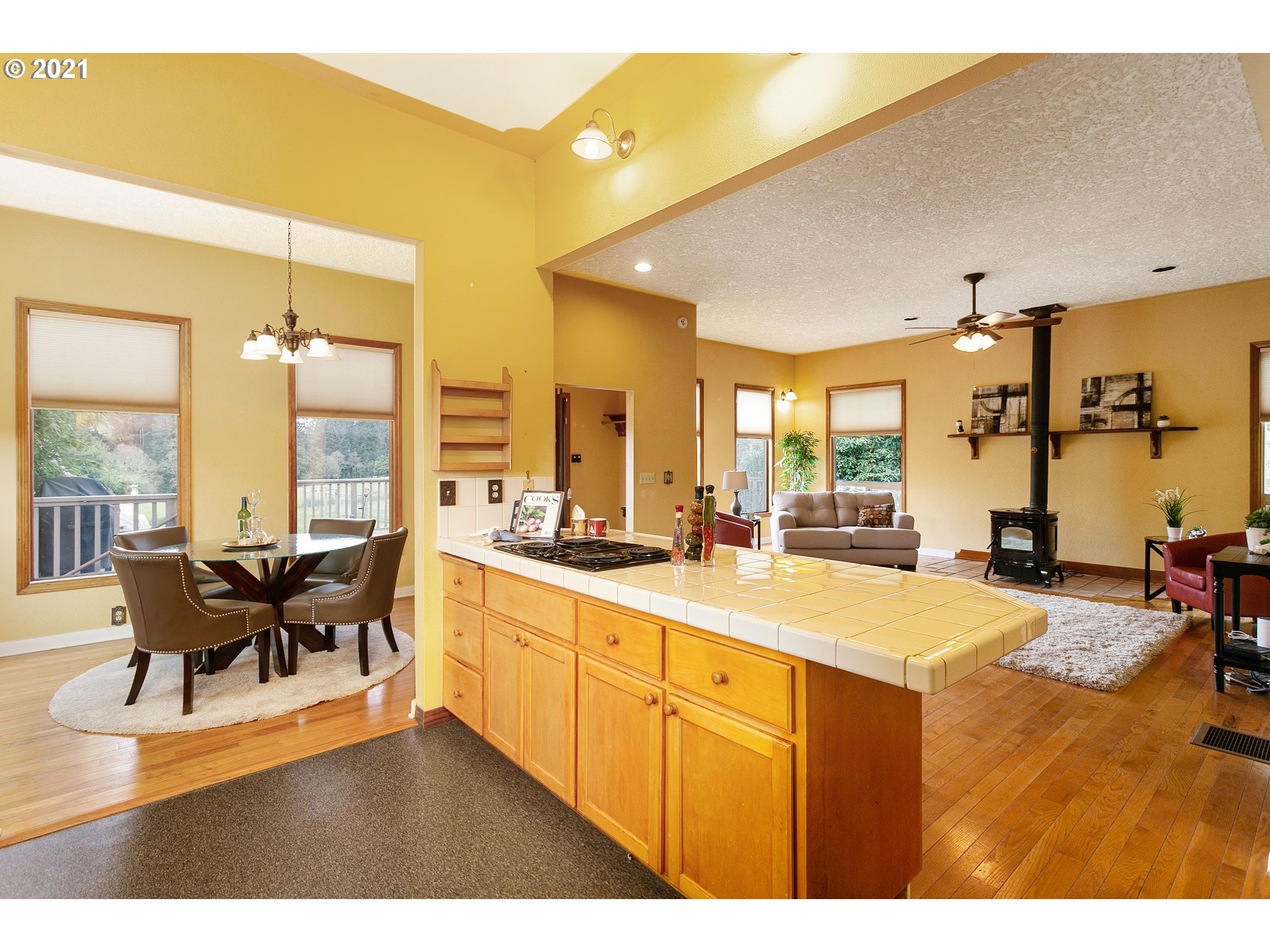 5810 Northwest 304th Street Ridgefield, WA 98642 - Photo 10 of 31
