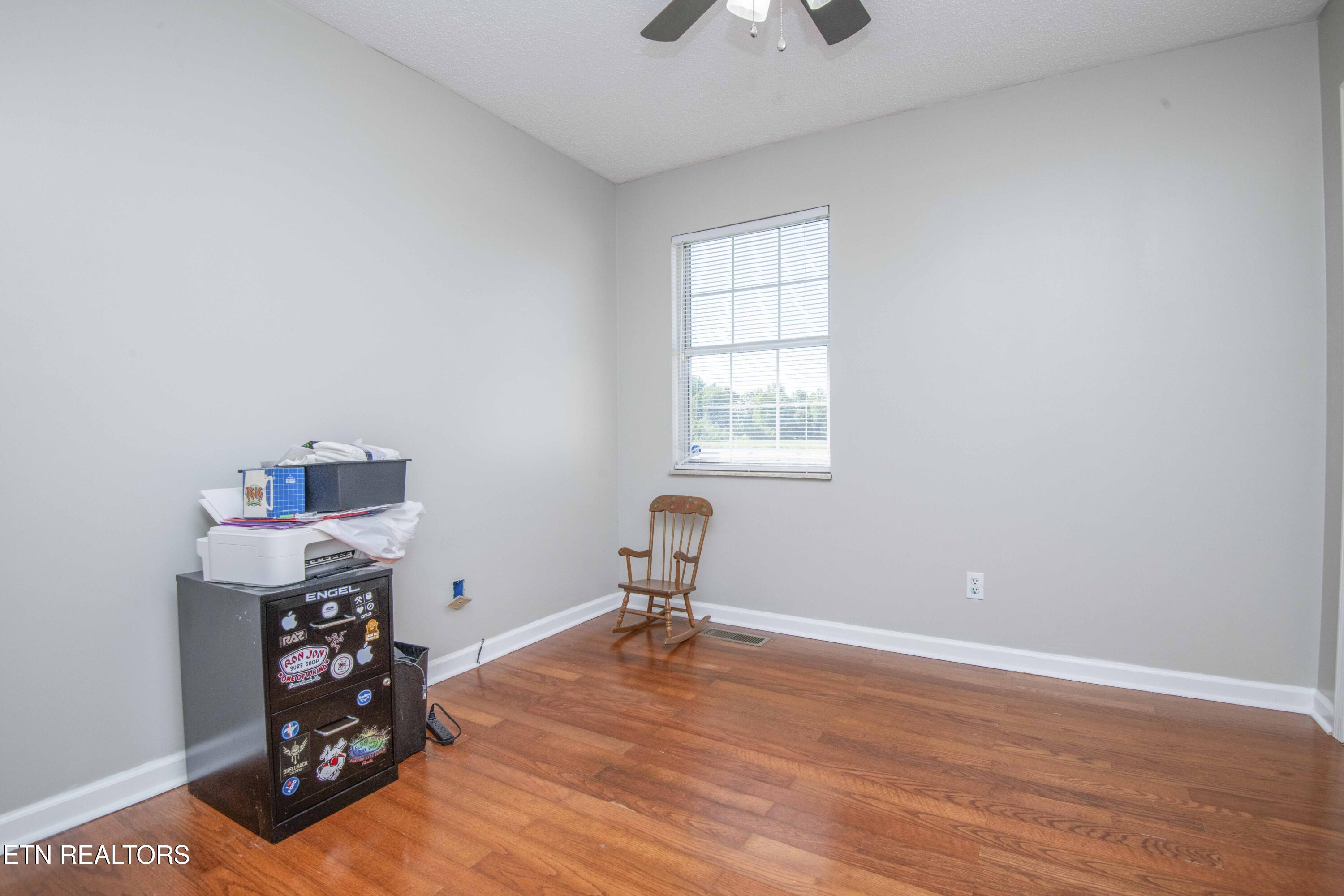 1104 Swan Pond Cir Road Harriman, TN 37748 - Photo 27 of 40 second bed