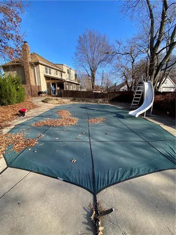 $360,000 | 9111 West 101st Terrace, Overland Park, KS 66212