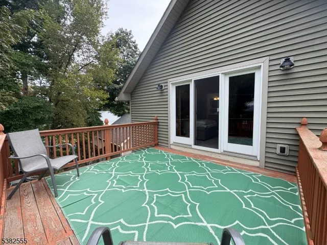 $550,000 | 24 Shore Road, Lake Hopatcong, NJ 07849