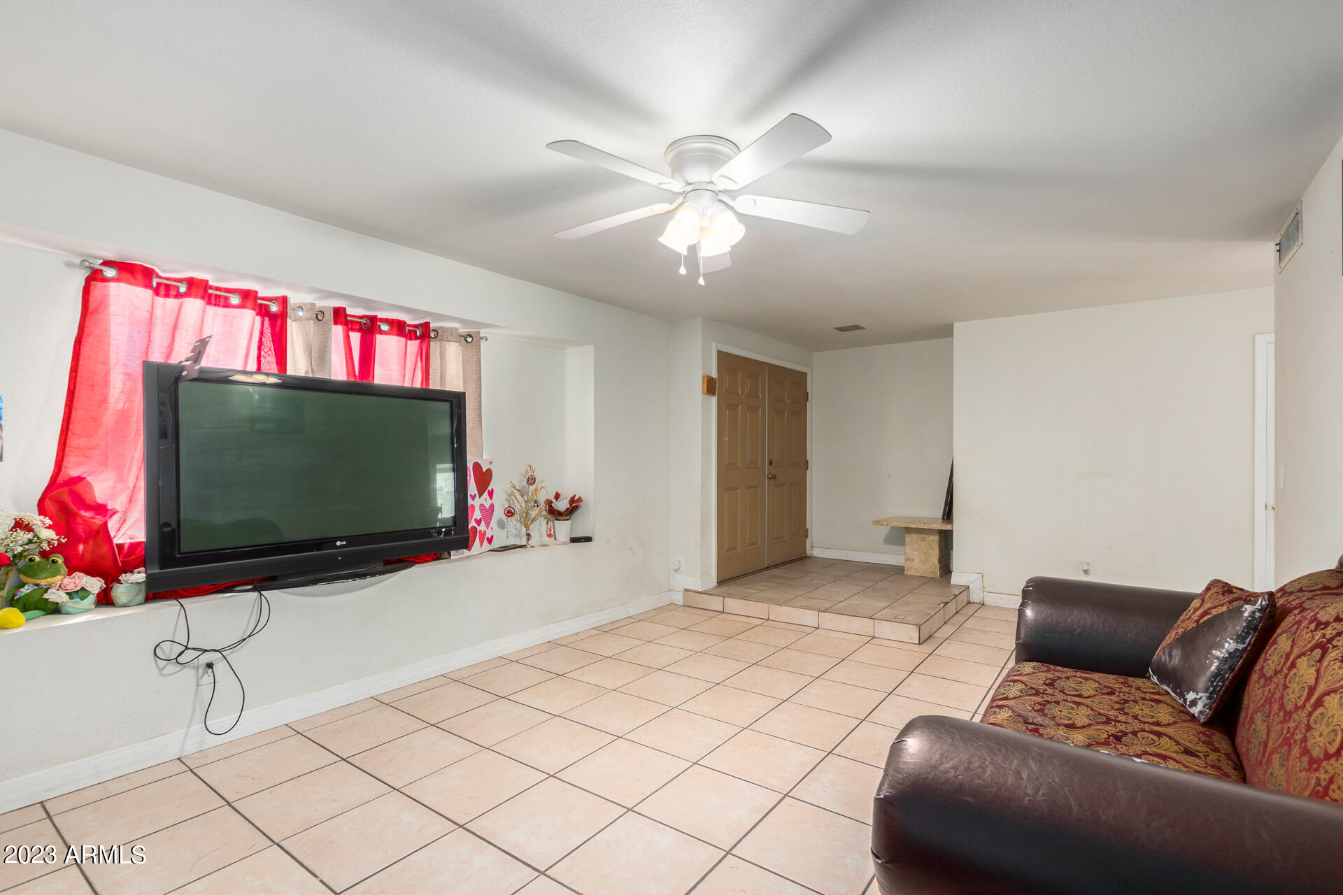 8310 West Osborn Road Phoenix, AZ 85037 - Photo 8 of 43 0014-10 Osborn