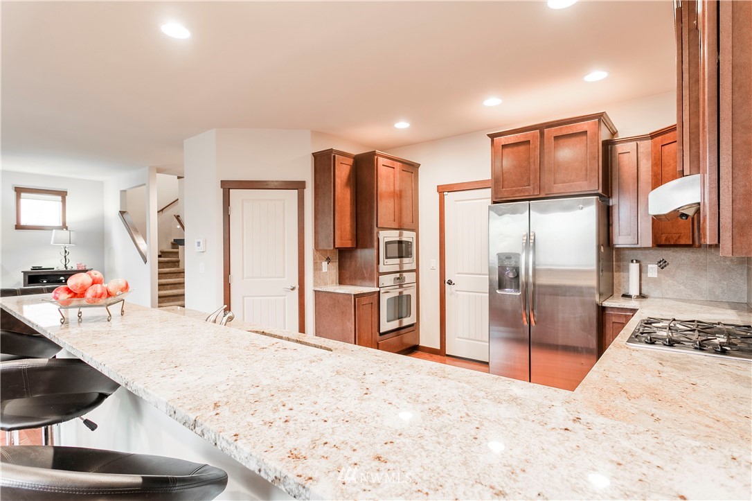 1614 241st Street Southwest Bothell, WA 98021 - Photo 11 of 24