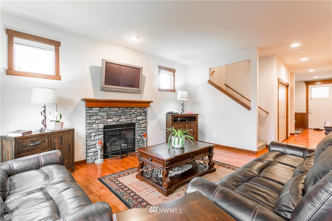 1614 241st Street Southwest Bothell, WA 98021 - Photo 5 of 24