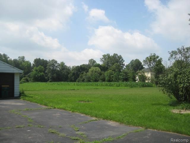 31945 Sibley Road Romulus, MI 48174 - Photo 5 of 19 SOUTH WEST.JPG
