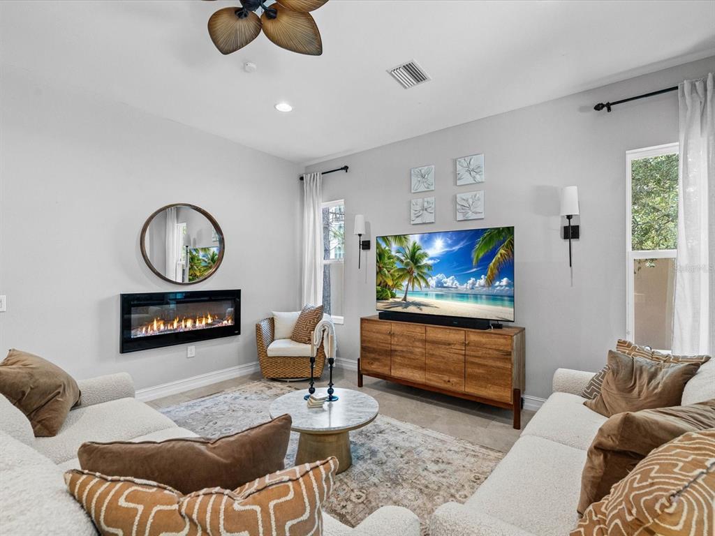 3719 Wicket Field Road Lutz, FL 33548 - Photo 8 of 49