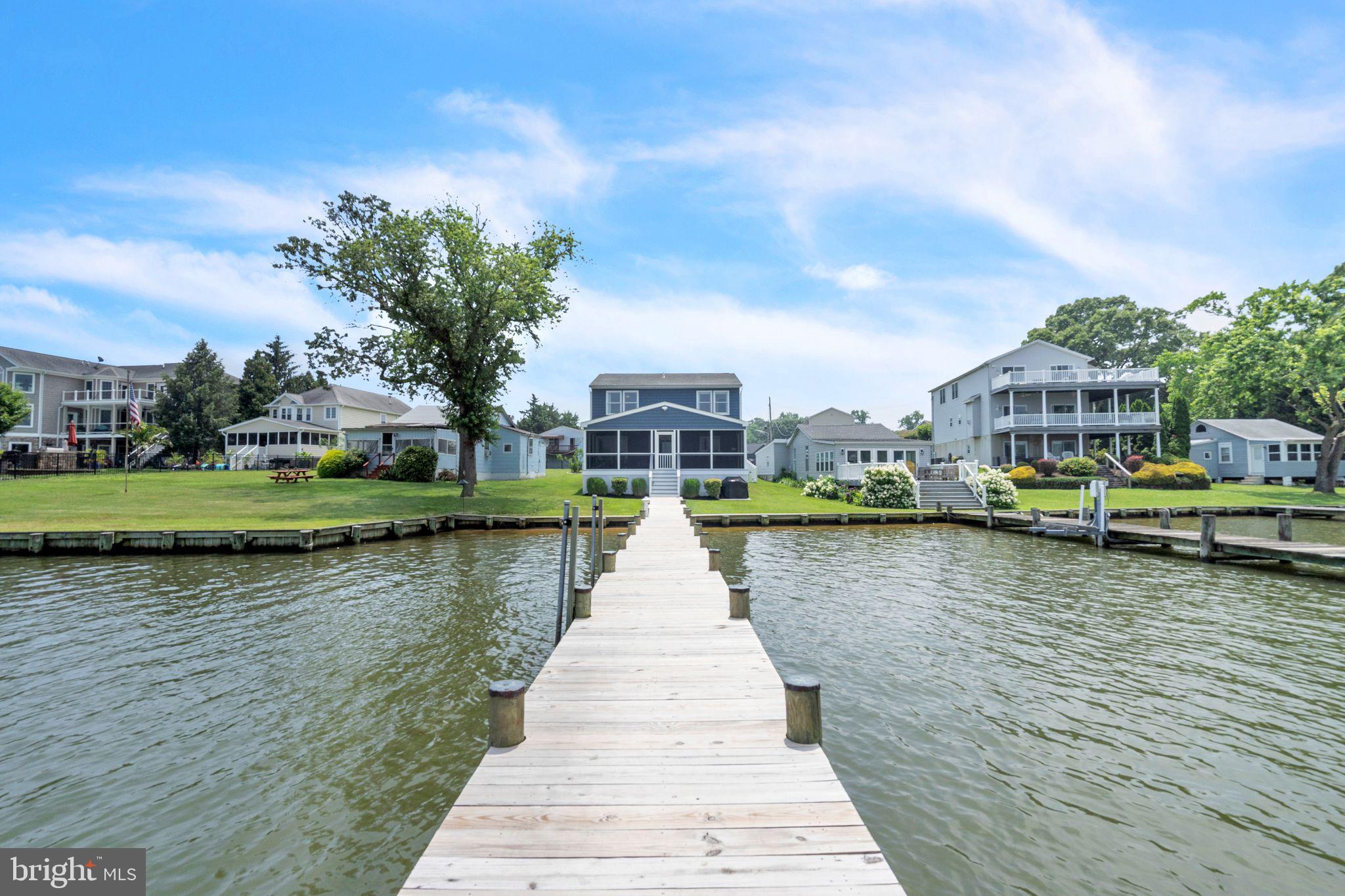 4012 Chestnut Road Baltimore, MD 21220 - Photo 4 of 58 a park view with plants and large trees