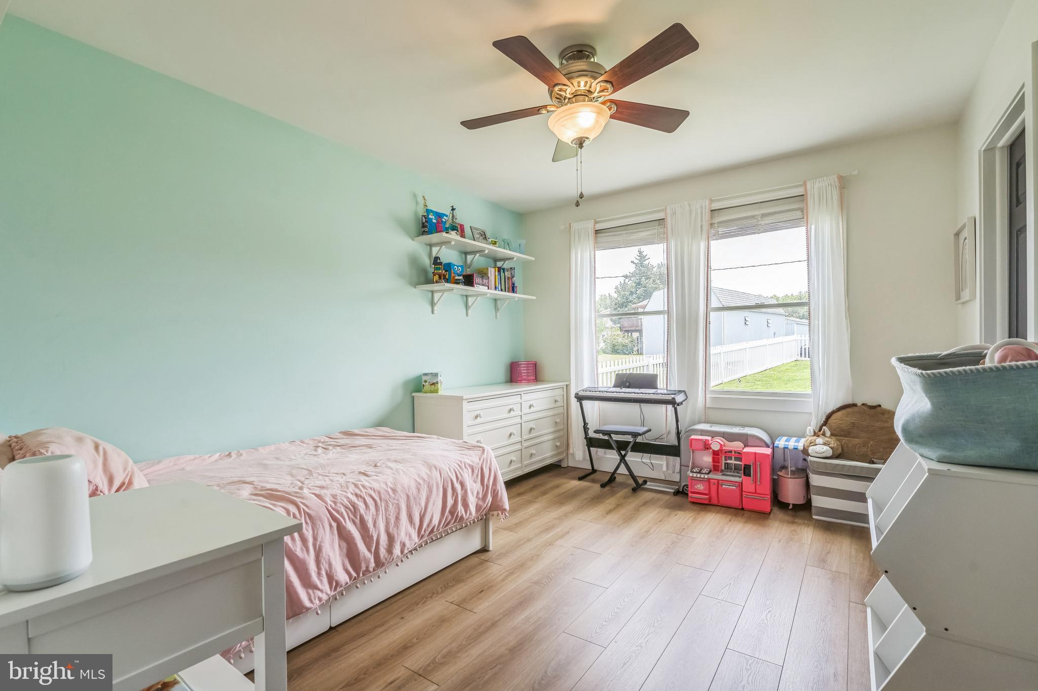 4012 Chestnut Road Baltimore, MD 21220 - Photo 41 of 58 a bedroom with a bed and a window