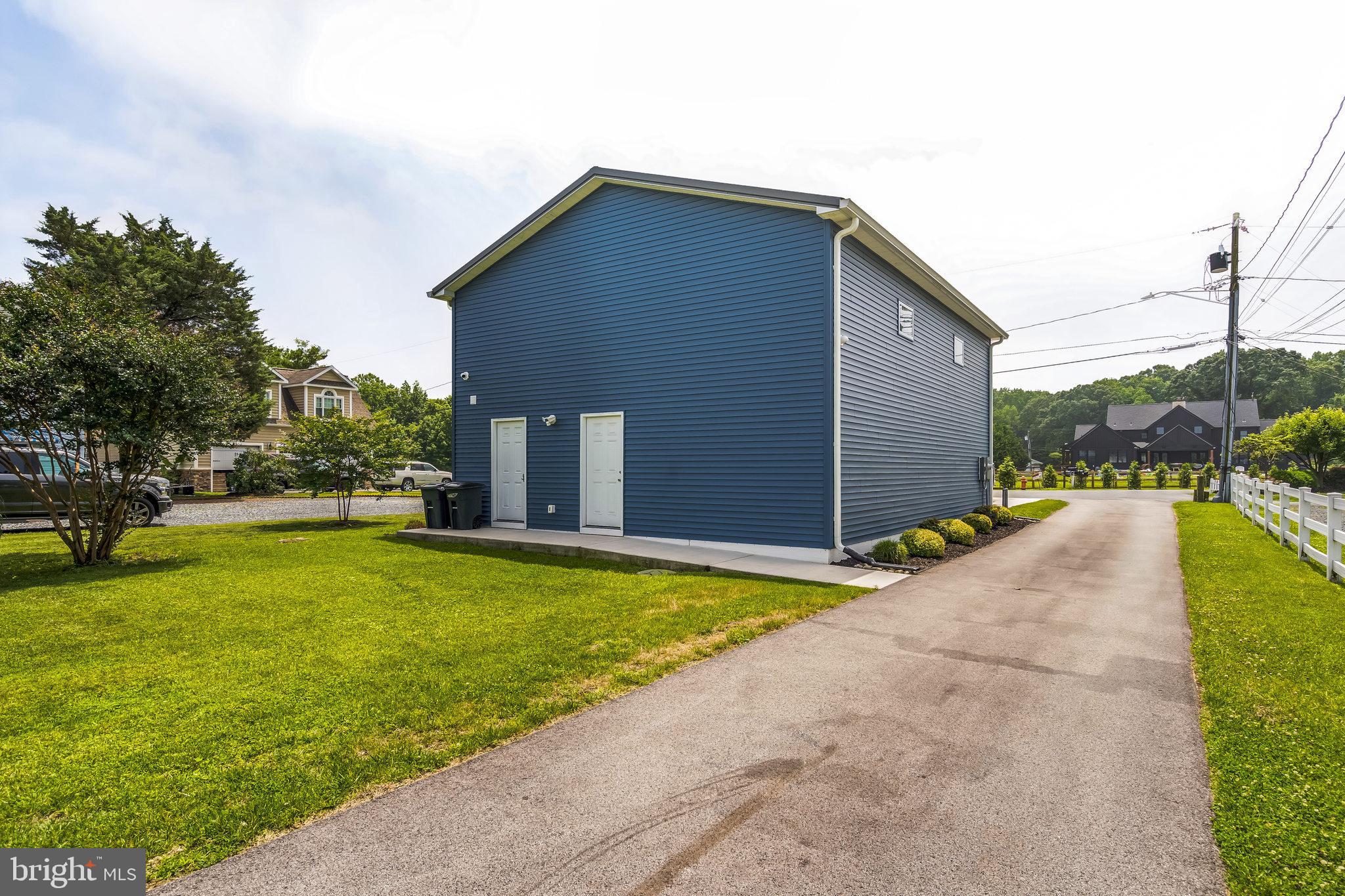 4012 Chestnut Road Baltimore, MD 21220 - Photo 53 of 58 a house with a yard