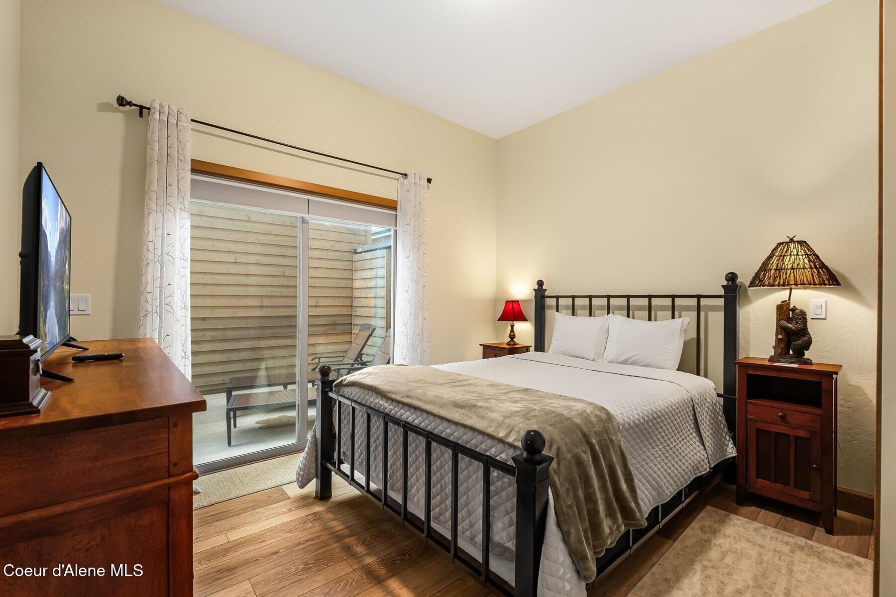 512 Guthrie Place, Unit 701 Dover, ID 83825 - Photo 17 of 40 Bedroom