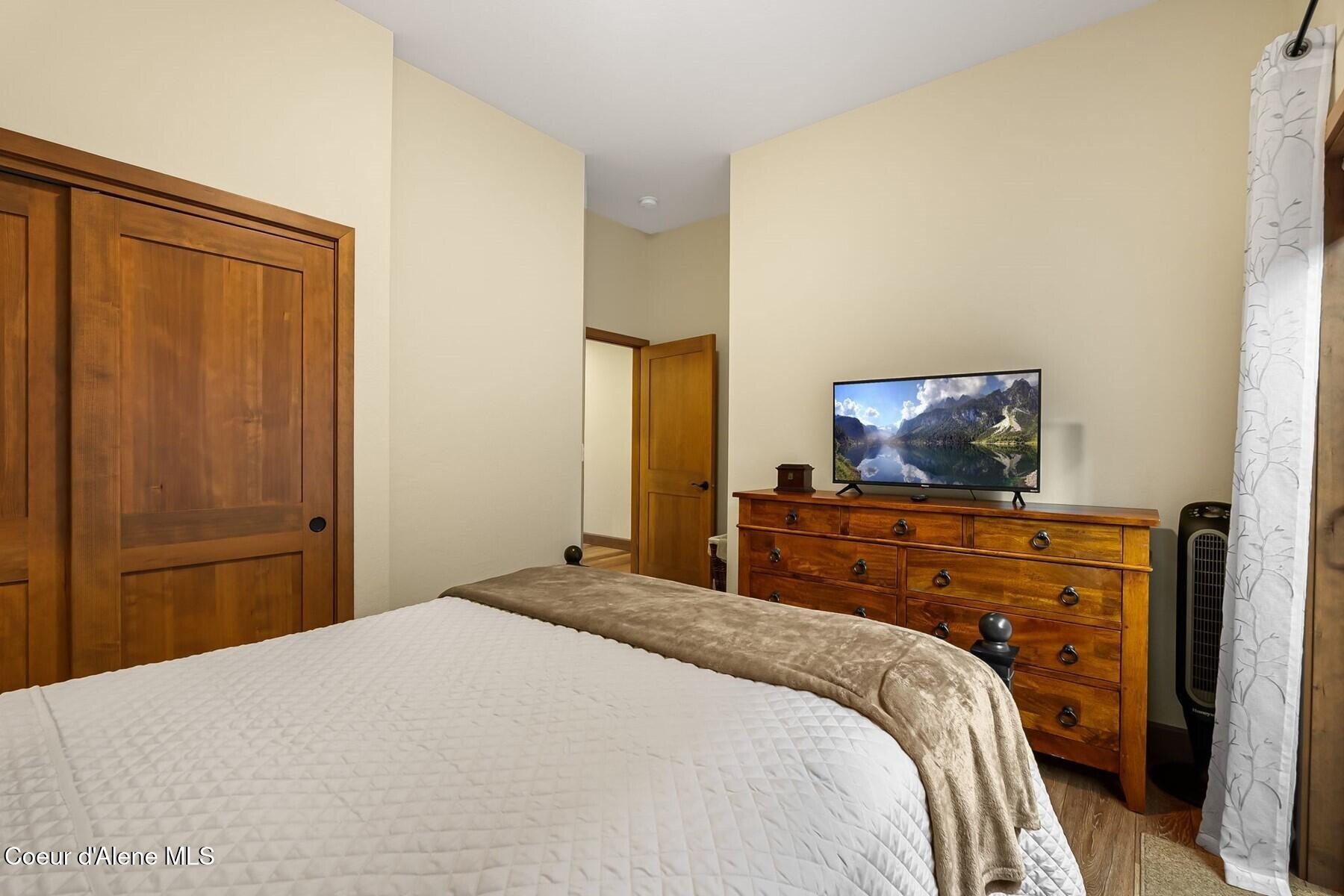 512 Guthrie Place, Unit 701 Dover, ID 83825 - Photo 19 of 40 Bedroom