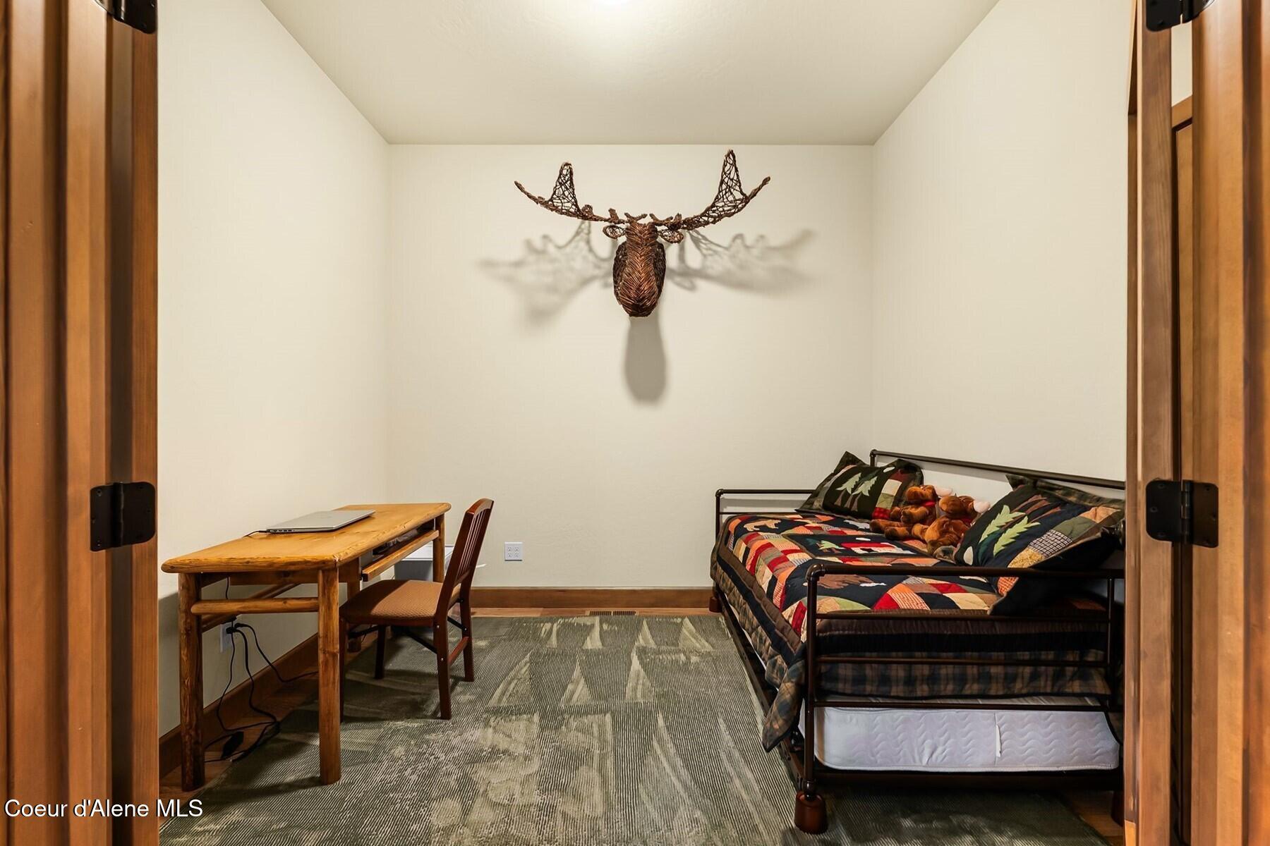 512 Guthrie Place, Unit 701 Dover, ID 83825 - Photo 28 of 40 Bedroom