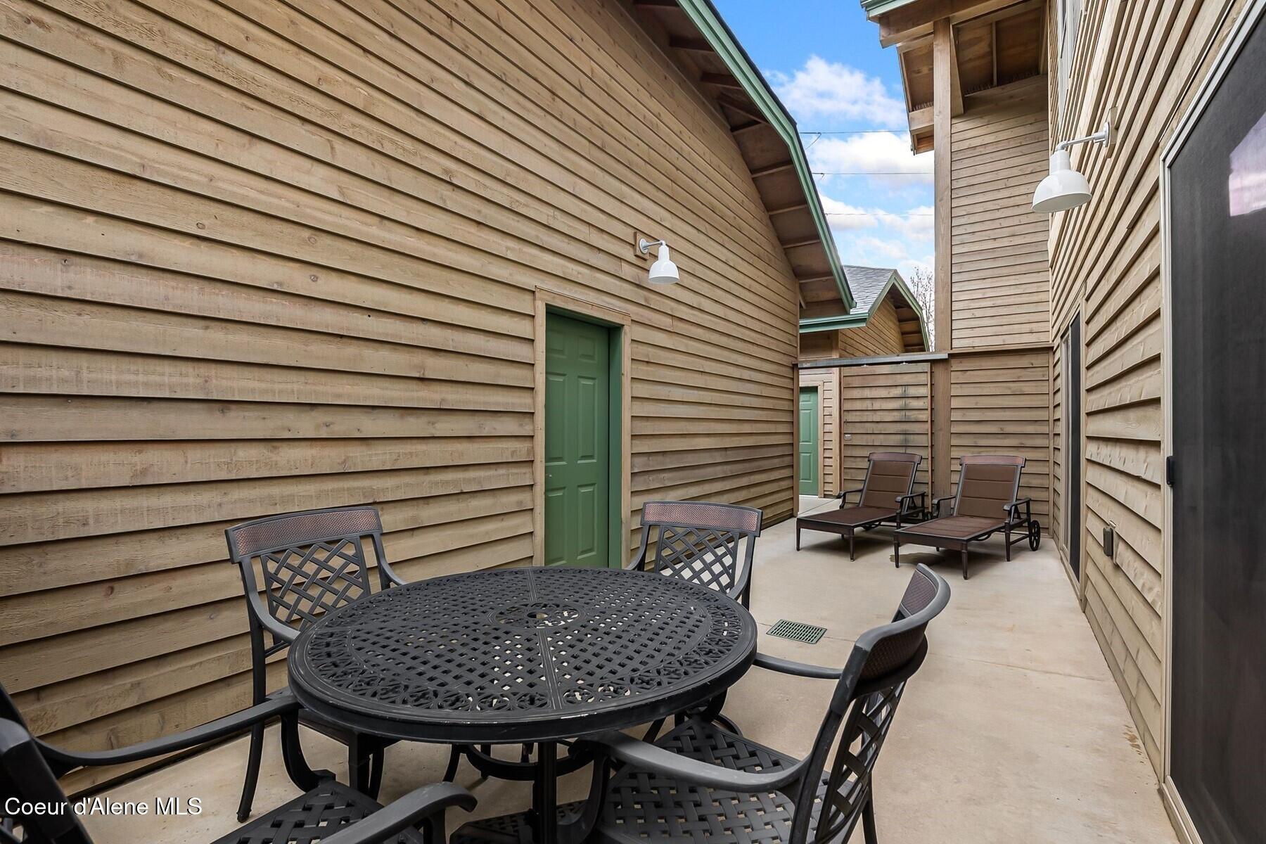 512 Guthrie Place, Unit 701 Dover, ID 83825 - Photo 32 of 40 Patio