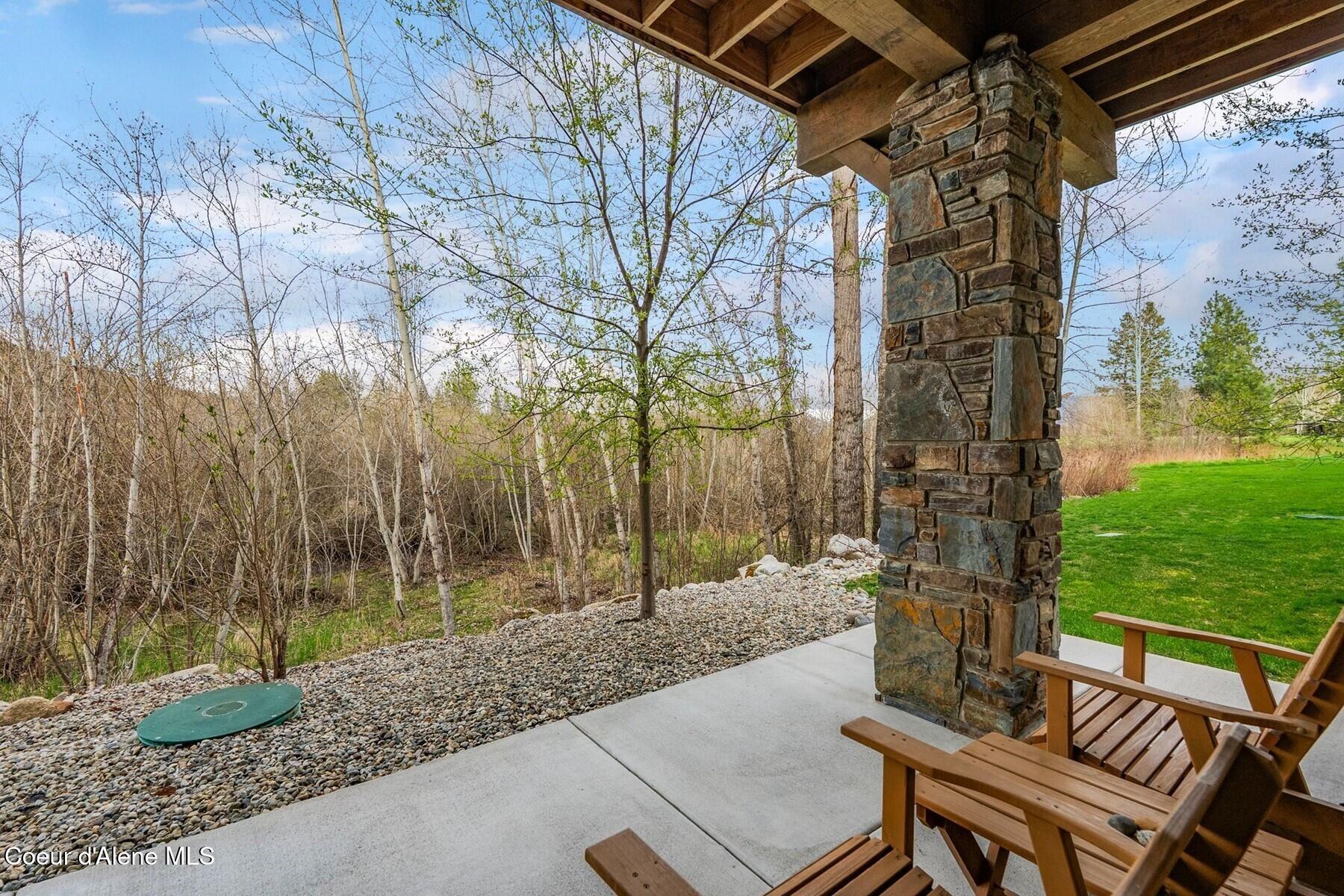 512 Guthrie Place, Unit 701 Dover, ID 83825 - Photo 35 of 40 Rear Porch