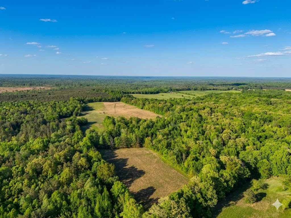 0 Upper Standing Rock Road Dover, TN 37058 - Photo 6 of 76 a view of an outdoor space and a lake view