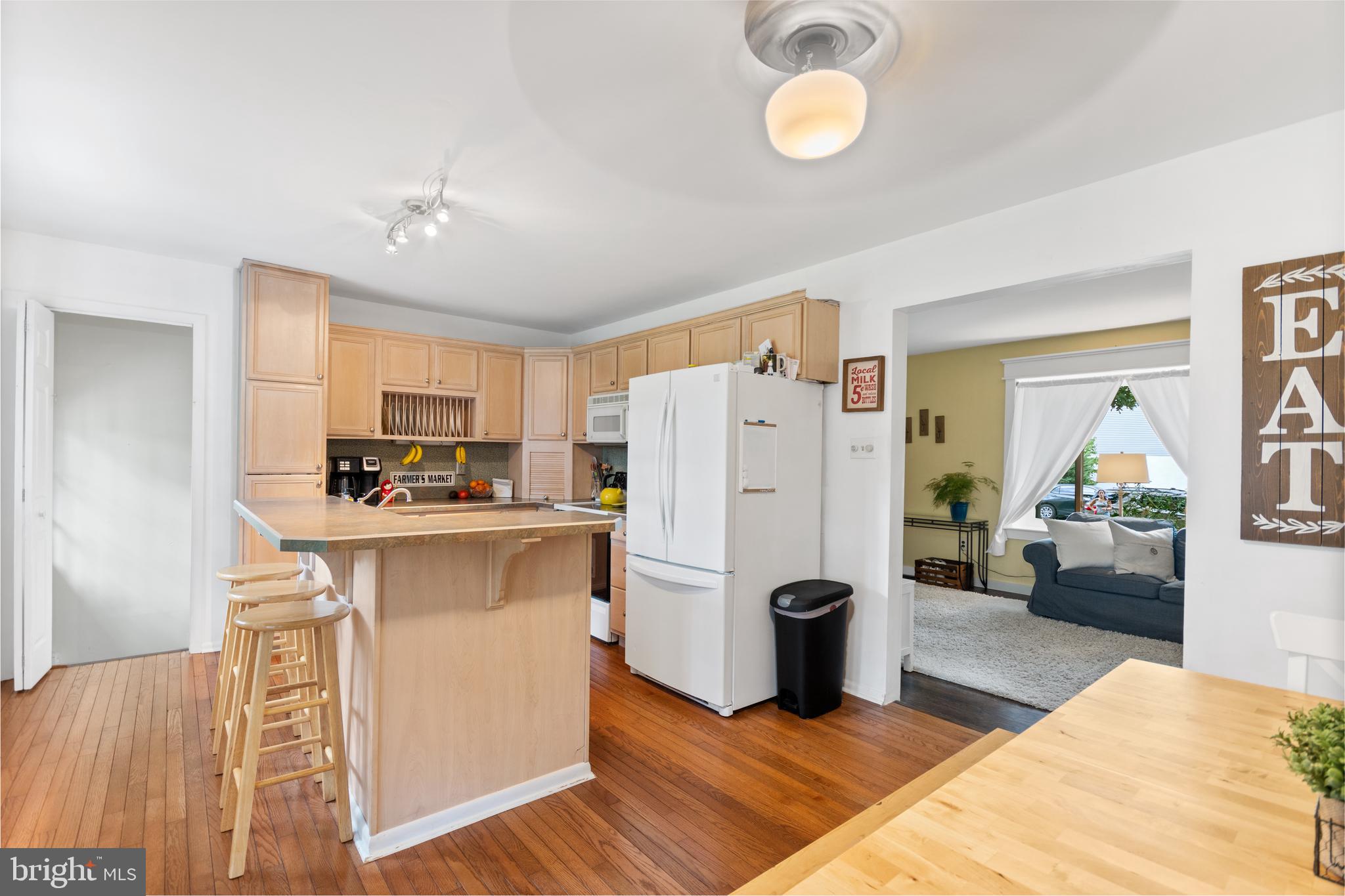 1113 South Beecham Road Williamstown, NJ 08094 - Photo 5 of 26