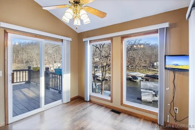 $659,900 | 632 Jet Ski Drive, Sunrise Beach, MO 65079