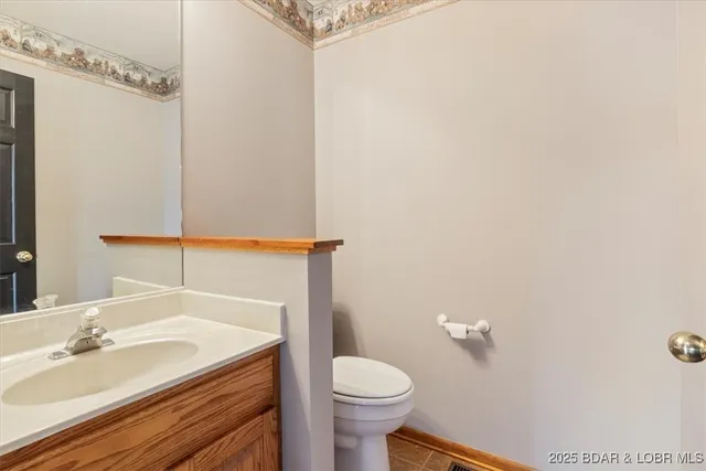 $659,900 | 632 Jet Ski Drive, Sunrise Beach, MO 65079