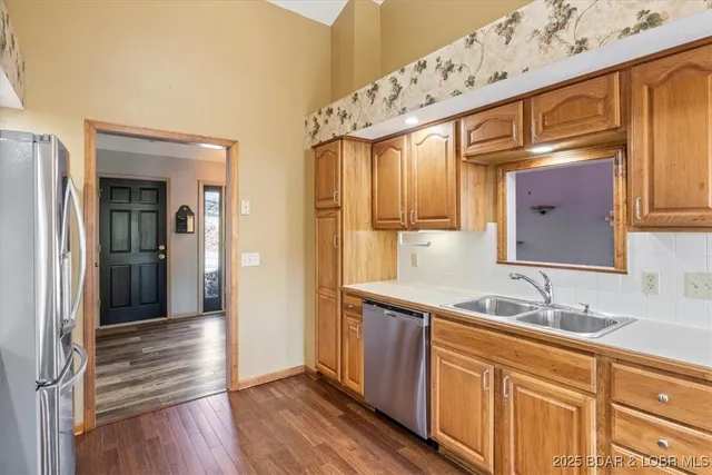 $659,900 | 632 Jet Ski Drive, Sunrise Beach, MO 65079