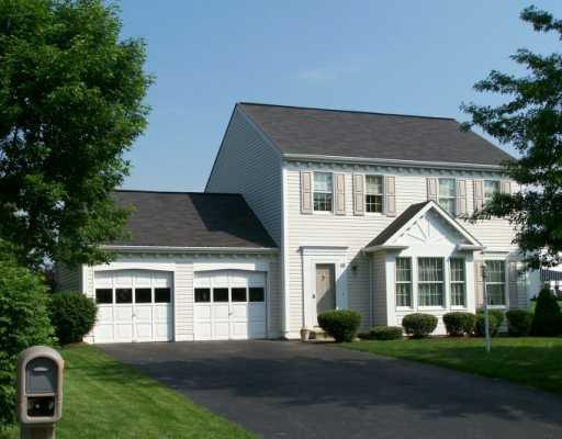 10 McBride Road Canonsburg, PA 15317 - Photo 1 of 8 Exterior Front.