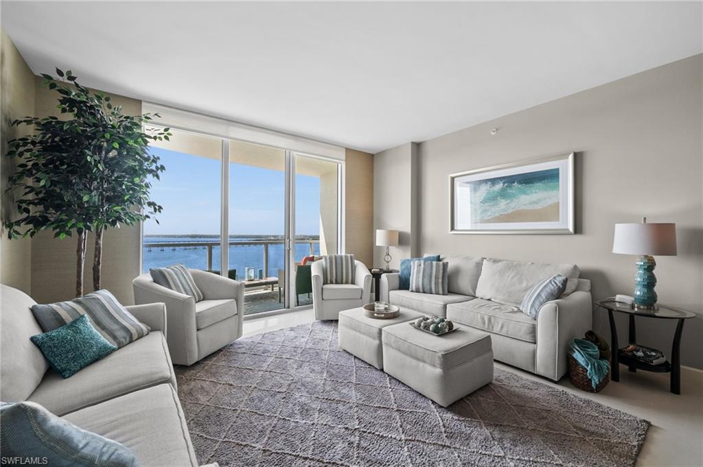 3000 Oasis Grand Boulevard, Unit 2104 Fort Myers, FL 33916 - Photo 13 of 48