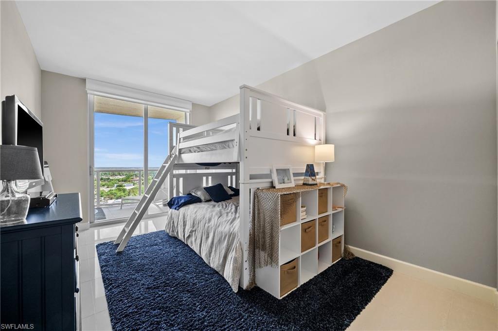 3000 Oasis Grand Boulevard, Unit 2104 Fort Myers, FL 33916 - Photo 23 of 48