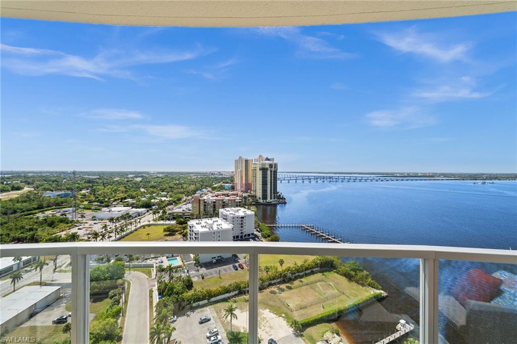 3000 Oasis Grand Boulevard, Unit 2104 Fort Myers, FL 33916 - Photo 33 of 48