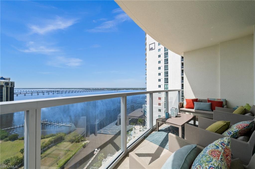 3000 Oasis Grand Boulevard, Unit 2104 Fort Myers, FL 33916 - Photo 36 of 48