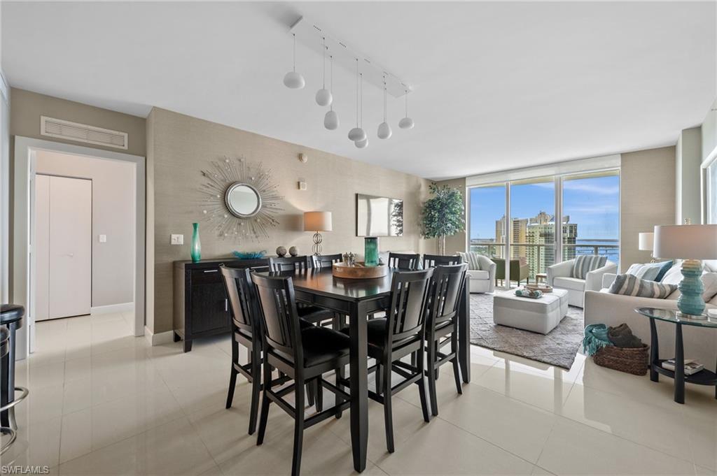 3000 Oasis Grand Boulevard, Unit 2104 Fort Myers, FL 33916 - Photo 9 of 48