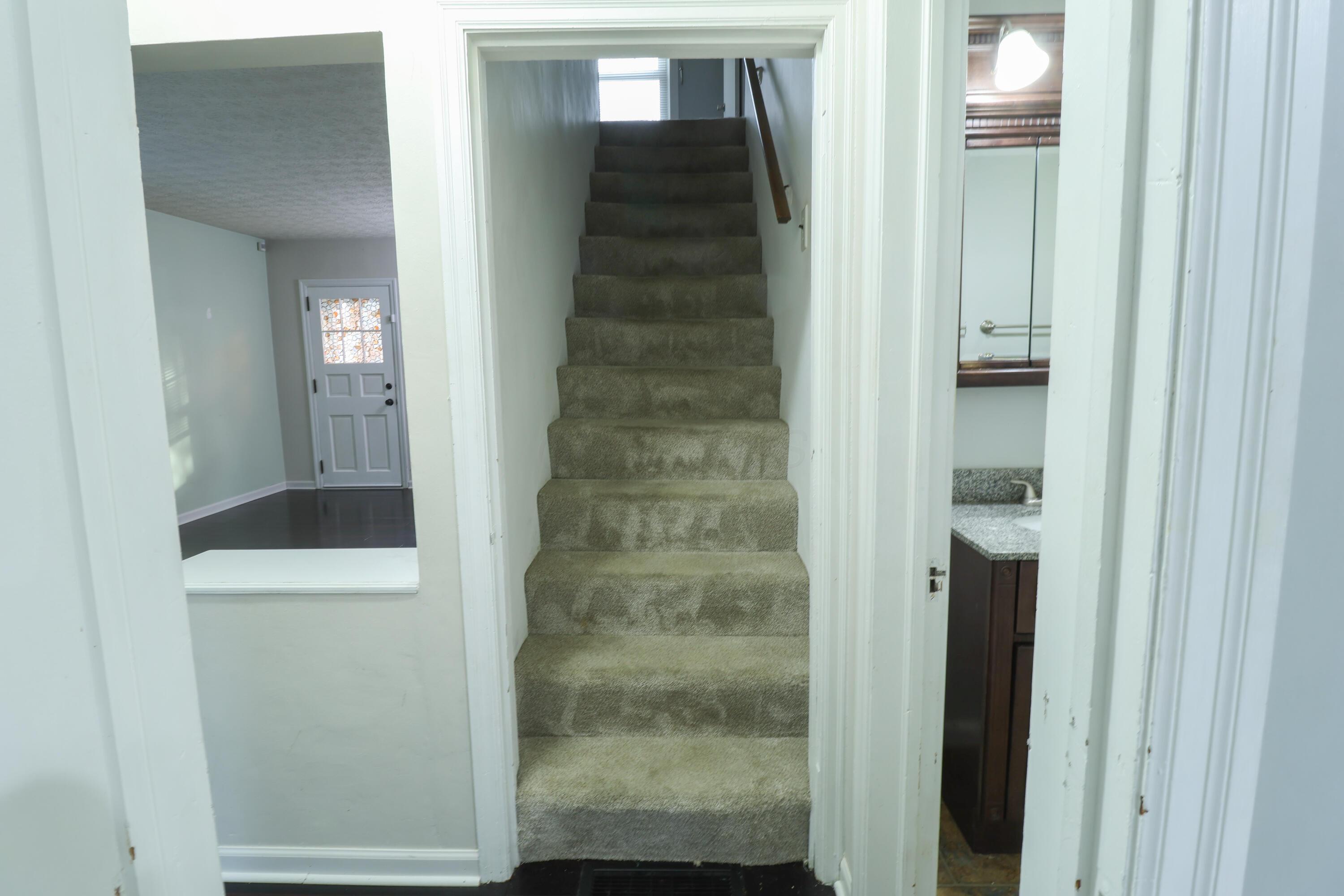 970 Piedmont Road Columbus, OH 43224 - Photo 13 of 17 853A9666-2