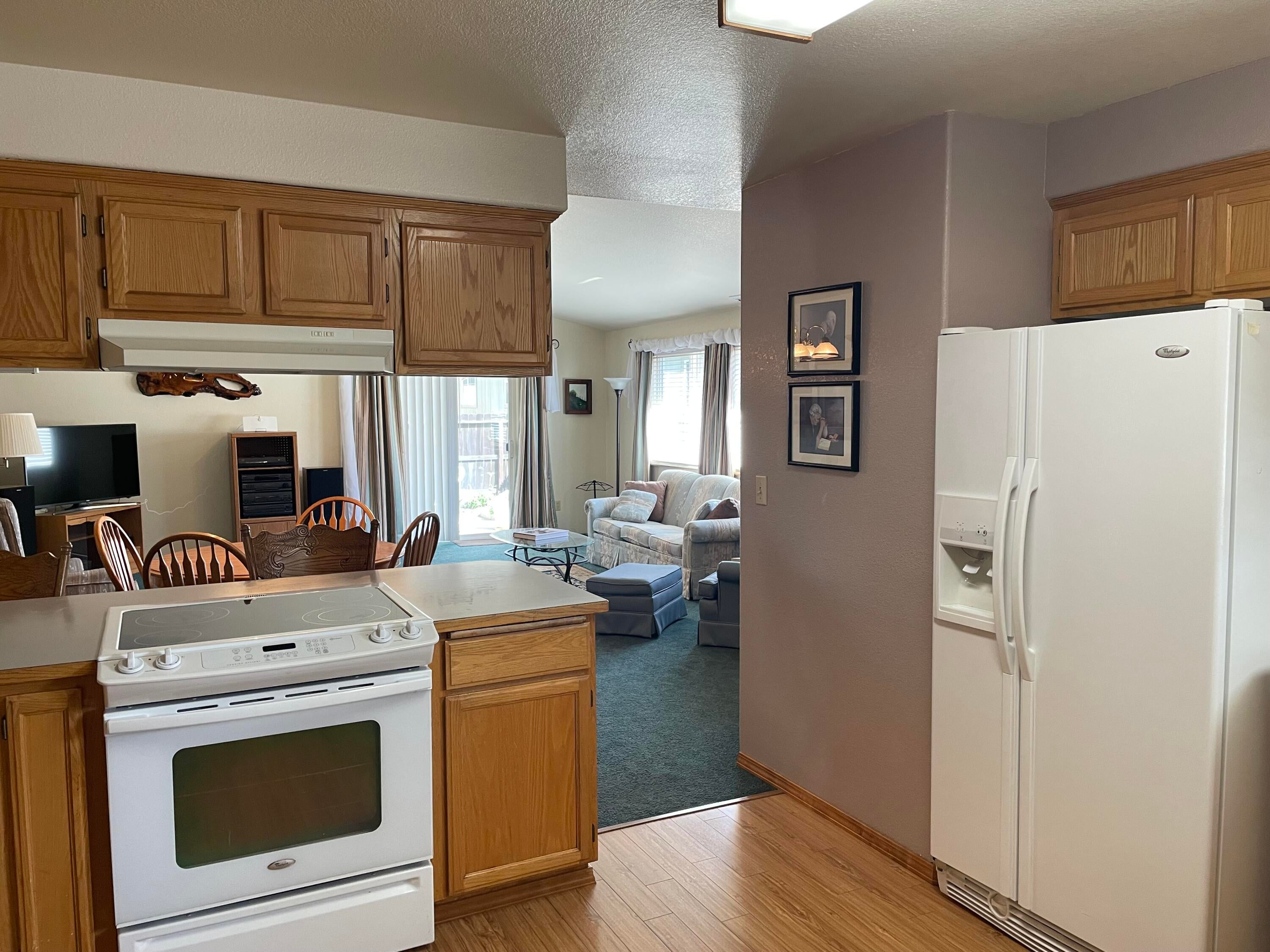 783 Tami Road Grants Pass, OR 97526 - Photo 6 of 19 IMG-4558
