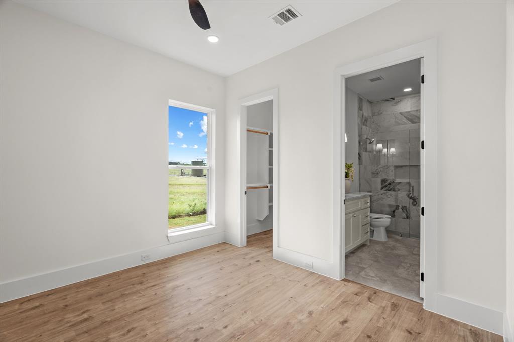 12160 Riek Road Krum, TX 76249 - Photo 27 of 39 ensuite bedroom