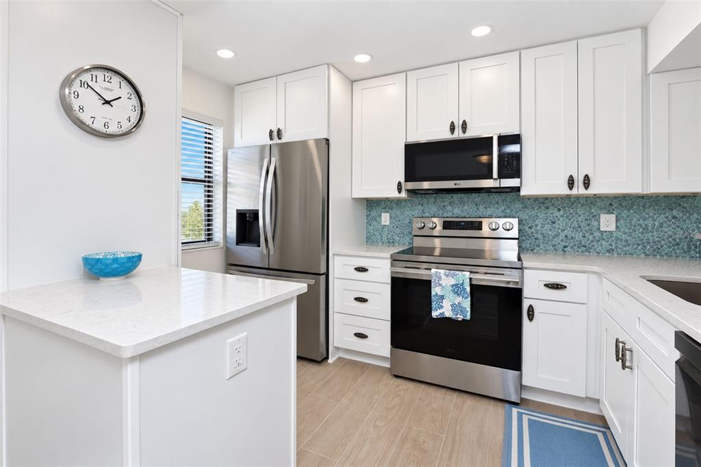 1501 Beach Road, Unit 406 Englewood, FL 34223 - Photo 4 of 51 Gallery Image 4