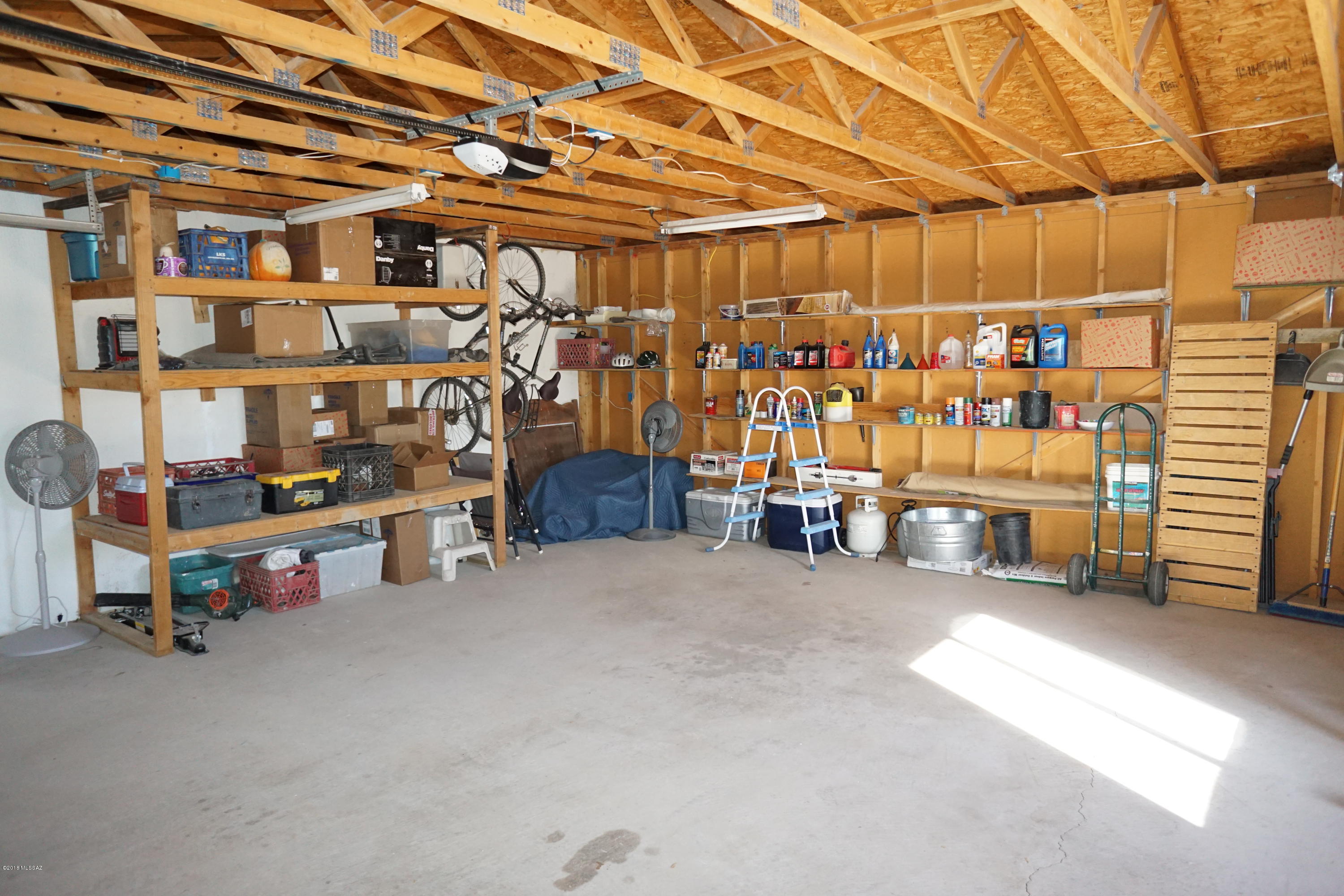 7430 North Pear Tree Road Tucson, AZ 85743 - Photo 17 of 22 Gallery Image 17