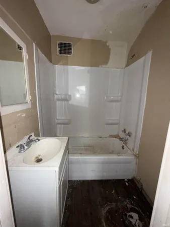 $68,999 | 613 West Spencer Avenue, Marion, IN 46952