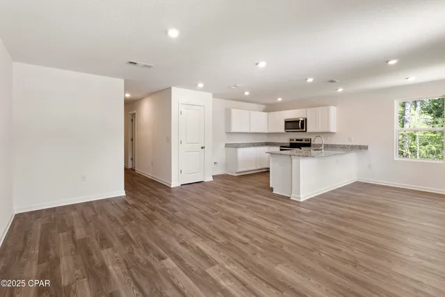 $209,990 | 4091 Gulliver Drive, Chipley, FL 32428