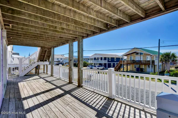 $995,000 | 1207 North Topsail Drive, Surf City, NC 28445