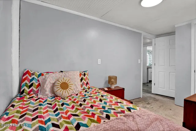 $749,000 | 1207 North Topsail Drive, Surf City, NC 28445