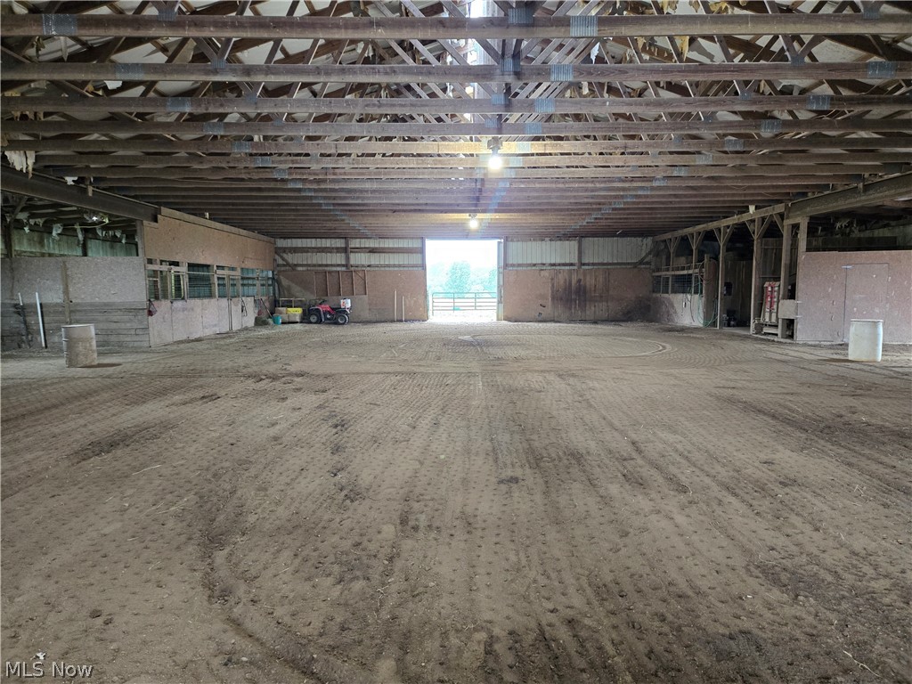 5209 Hanson Hill Road Stockport, OH 43787 - Photo 23 of 44 Indoor Arena