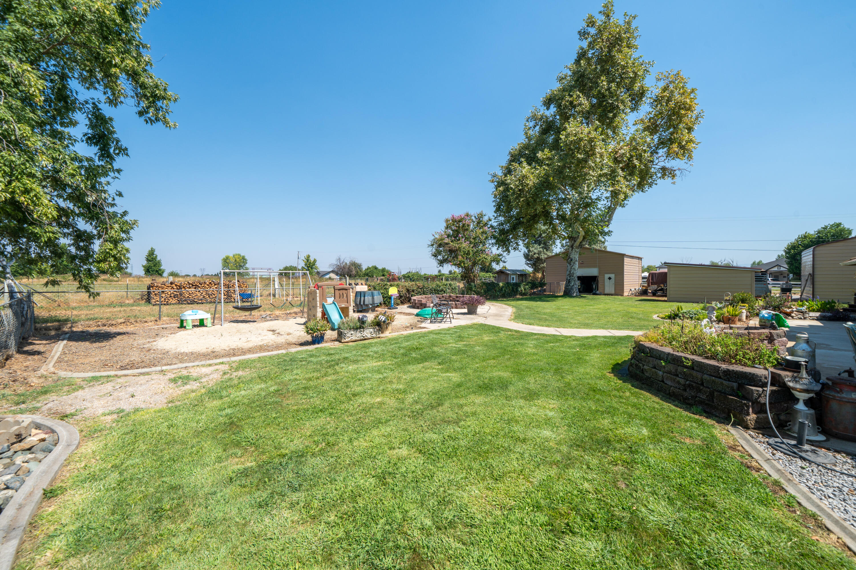 22058 Lone Tree Road Anderson, CA 96007 - Photo 47 of 98 22058 Lone Tree Rd-47