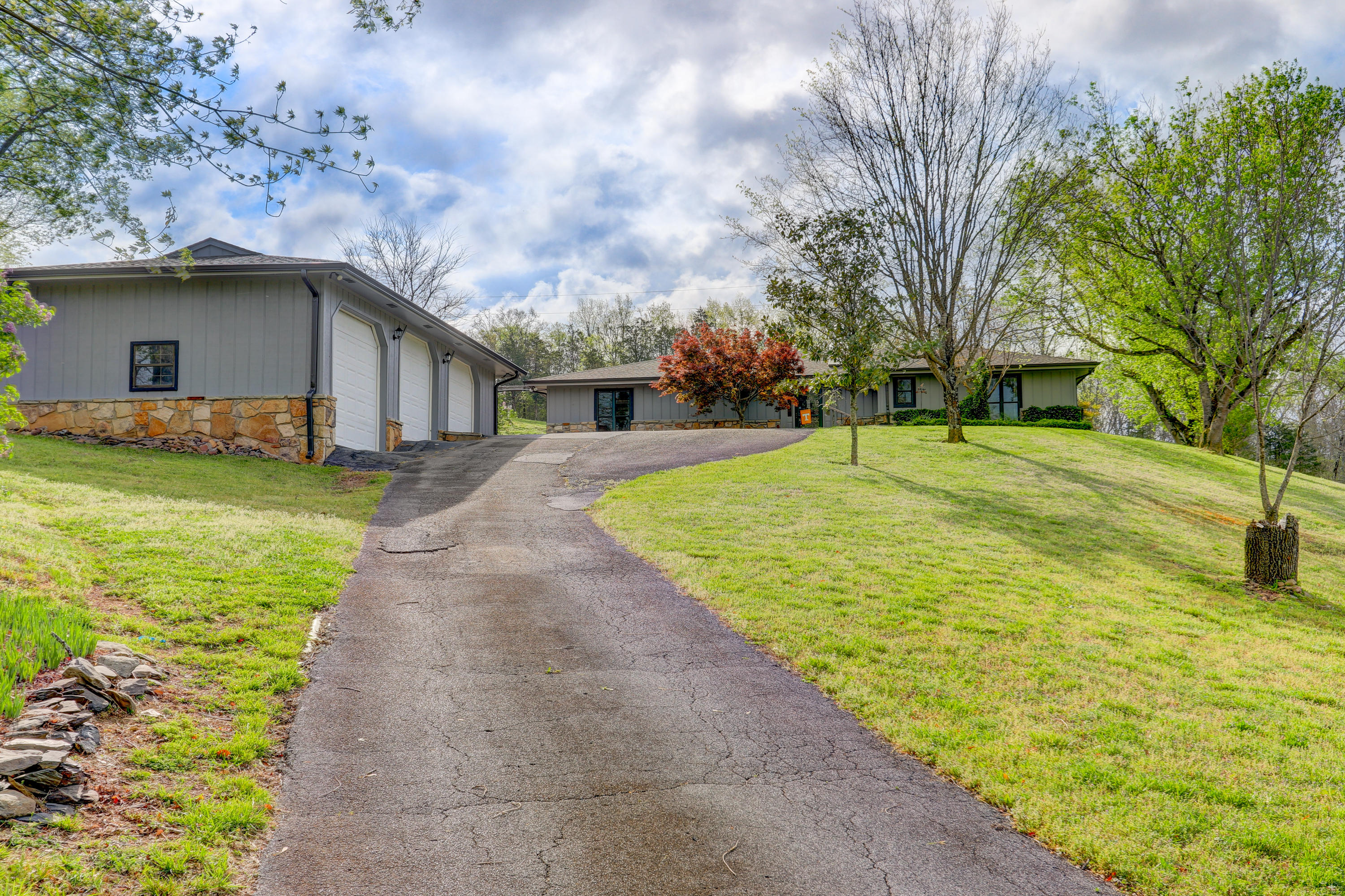 415 Zion Hill Road Sevierville, TN 37876 - Photo 2 of 36 Positive Perceptions-1