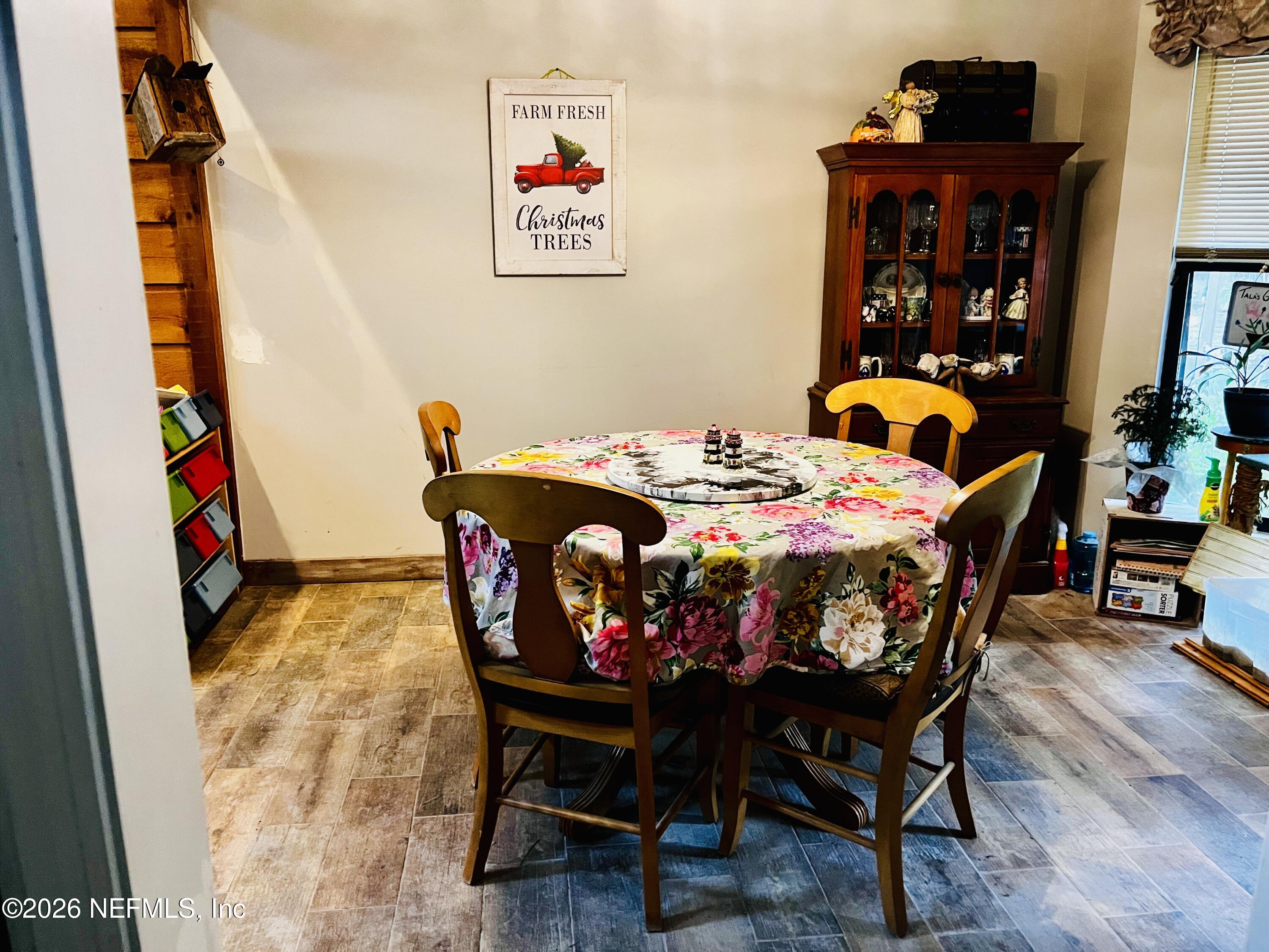 1131 Cactus Cut Road Middleburg, FL 32068 - Photo 11 of 25 Dining 2