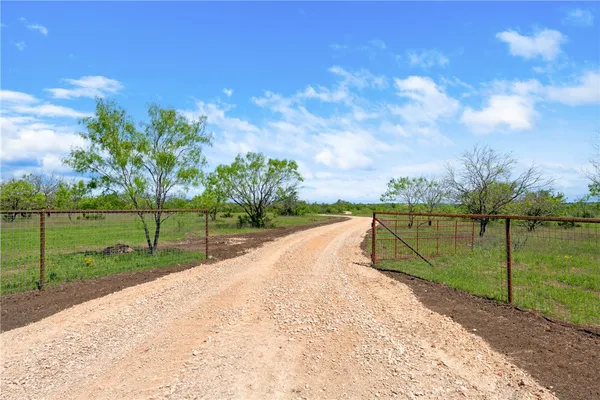 $425,000 | 236 Liberty Hill, Liberty Hill, TX 78642