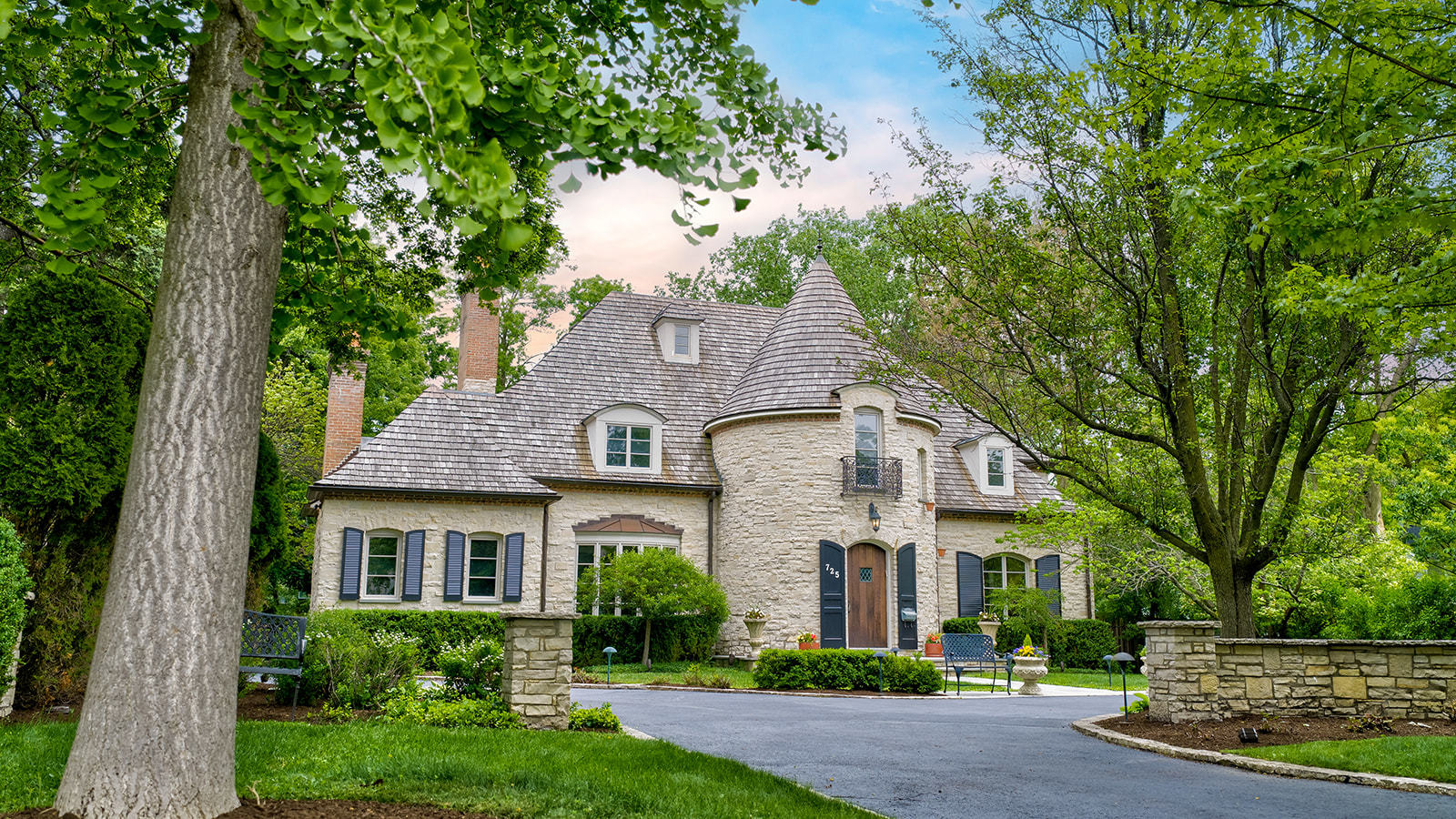725 Valley Road Glencoe, IL 60022 - Photo 4 of 49