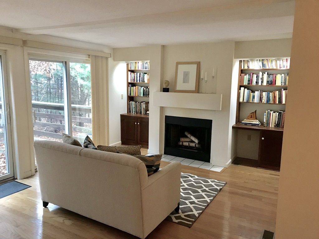 91 Stone Ridge Road, Unit 91 Franklin, MA 02038 - Photo 1 of 19 Gallery Image 1