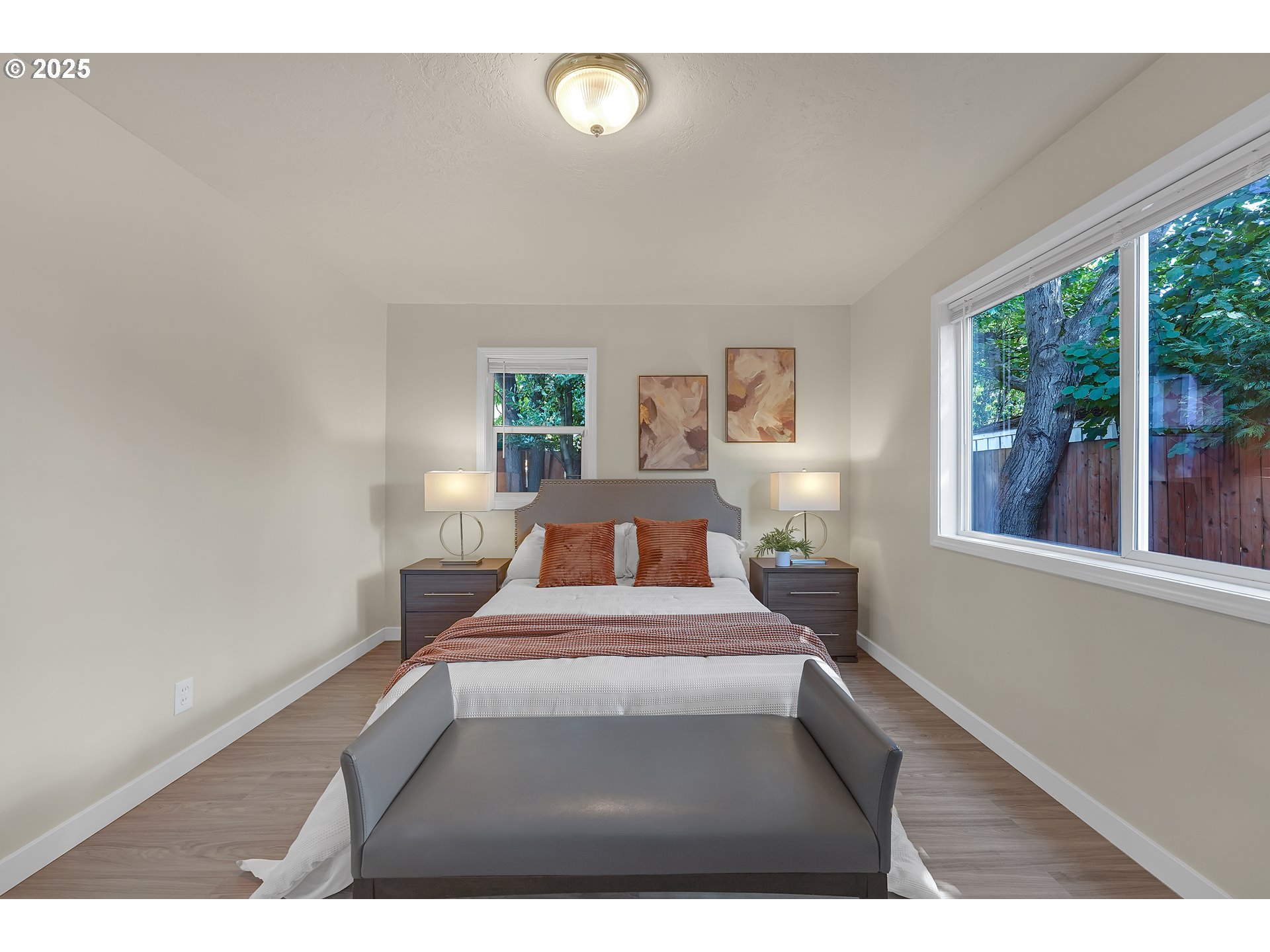 9212 Southeast Bush Street Portland, OR 97266 - Photo 15 of 25
