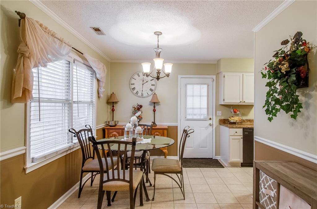 537 Apple Ridge Road Greensboro, NC 27406 - Photo 13 of 25 Gallery Image 13