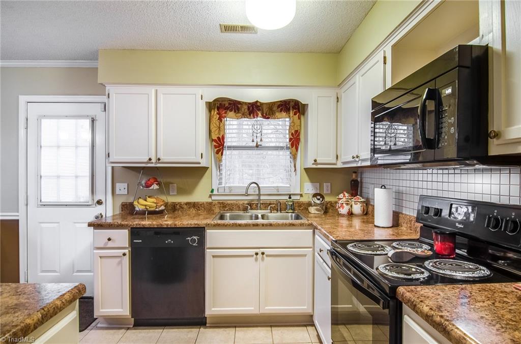 537 Apple Ridge Road Greensboro, NC 27406 - Photo 16 of 25 Gallery Image 16