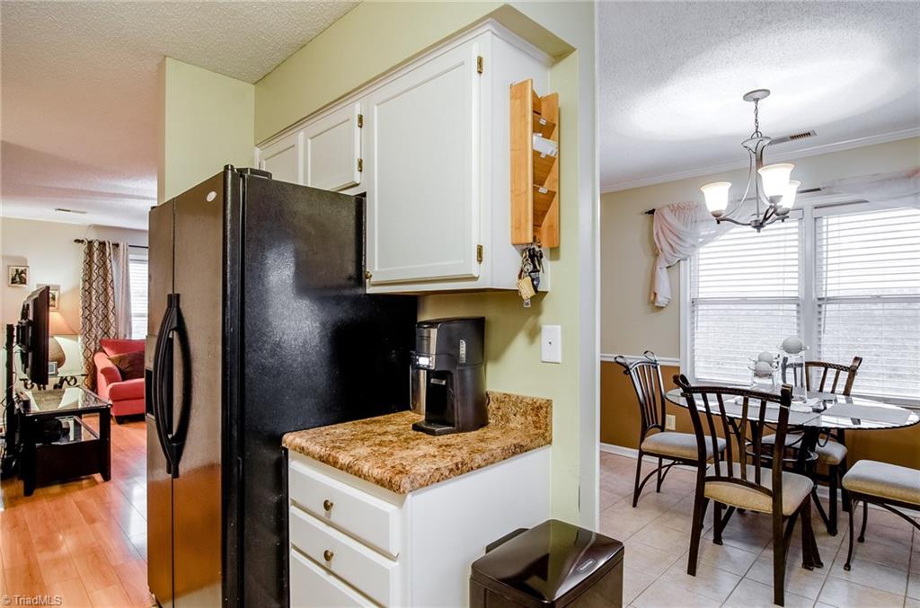 537 Apple Ridge Road Greensboro, NC 27406 - Photo 17 of 25 Gallery Image 17