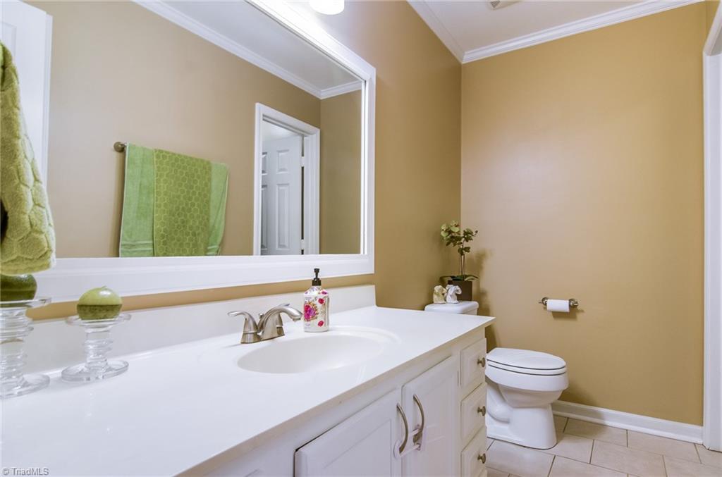 537 Apple Ridge Road Greensboro, NC 27406 - Photo 24 of 25 Gallery Image 24