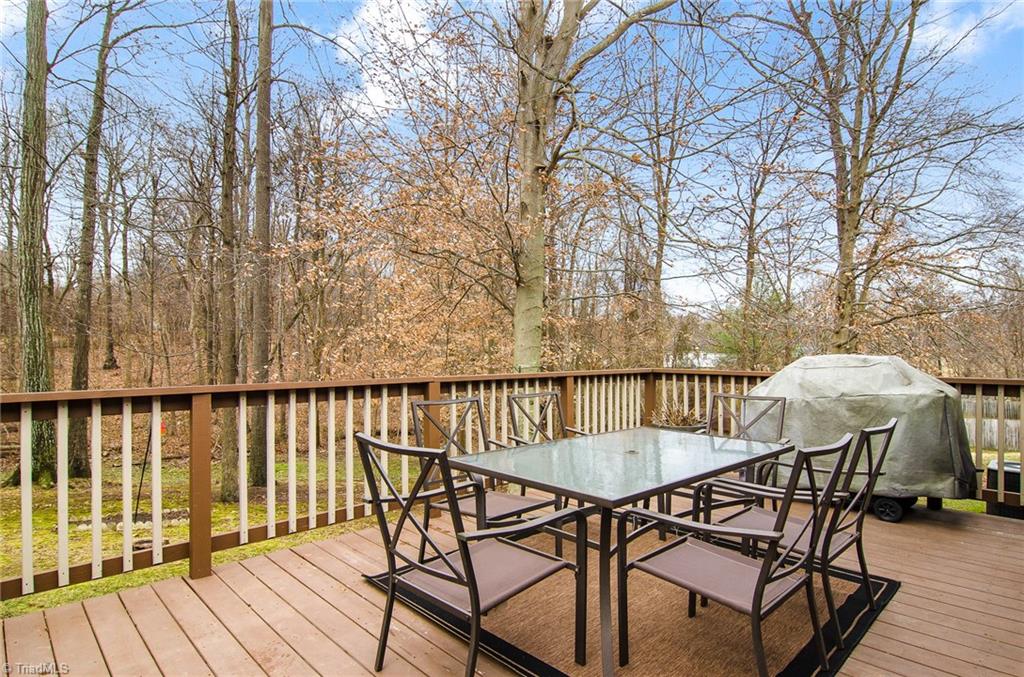 537 Apple Ridge Road Greensboro, NC 27406 - Photo 6 of 25 Gallery Image 6